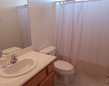 546 E Elsie Lane - Photo Thumbnail 19