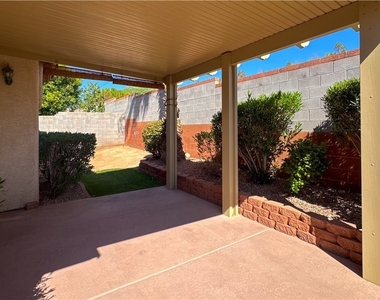 10724 Windrose Point Avenue - Photo Thumbnail 33