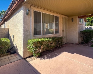 10724 Windrose Point Avenue - Photo Thumbnail 30