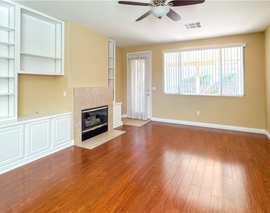10724 Windrose Point Avenue - Photo Thumbnail 17