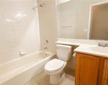 10724 Windrose Point Avenue - Photo Thumbnail 27