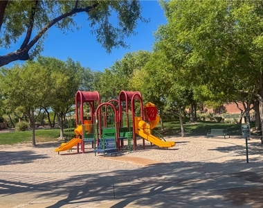 10724 Windrose Point Avenue - Photo Thumbnail 42