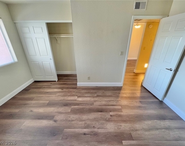 4921 Indian River Drive - Photo Thumbnail 7