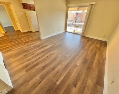 4921 Indian River Drive - Photo Thumbnail 4