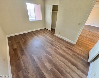 4921 Indian River Drive - Photo Thumbnail 6