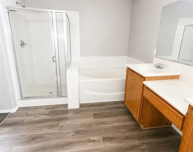 10441 Armand Avenue - Photo Thumbnail 9