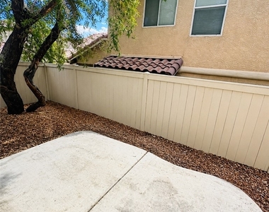 10441 Armand Avenue - Photo Thumbnail 13