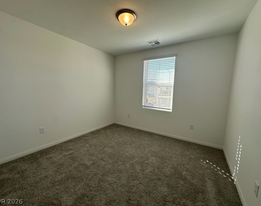 357 Silva Place - Photo Thumbnail 20