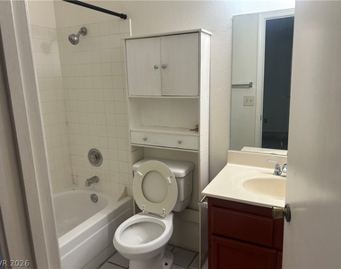 5429 Centurion Court - Photo Thumbnail 10
