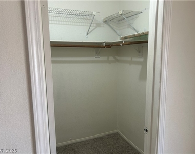 5429 Centurion Court - Photo Thumbnail 8