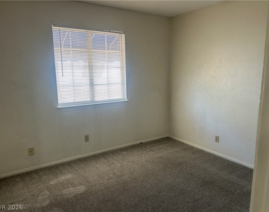 5429 Centurion Court - Photo Thumbnail 7