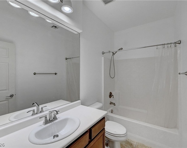 10240 Gladstone Peak Street - Photo Thumbnail 31