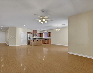 10240 Gladstone Peak Street - Photo Thumbnail 10