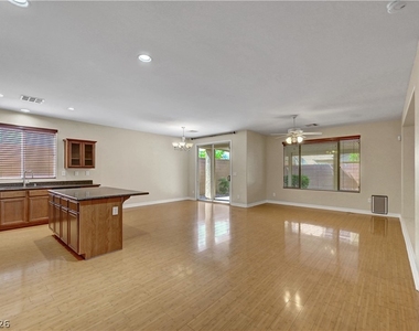 10240 Gladstone Peak Street - Photo Thumbnail 6