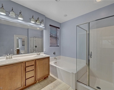 10240 Gladstone Peak Street - Photo Thumbnail 25