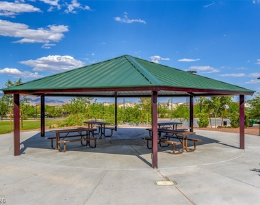 10240 Gladstone Peak Street - Photo Thumbnail 52