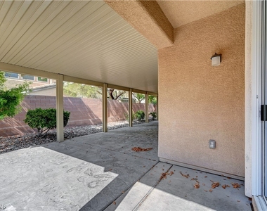 10240 Gladstone Peak Street - Photo Thumbnail 40