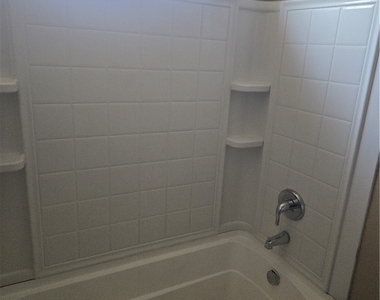 741 N 10th Street - Photo Thumbnail 10