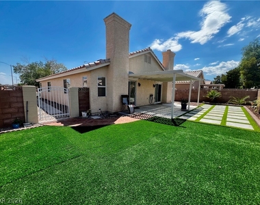 7100 Village Shore Court - Photo Thumbnail 2