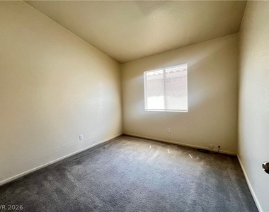 7100 Village Shore Court - Photo Thumbnail 19