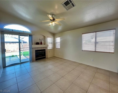 7100 Village Shore Court - Photo Thumbnail 7