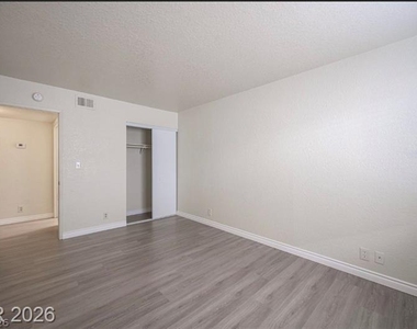 5336 Mancos Court - Photo Thumbnail 11