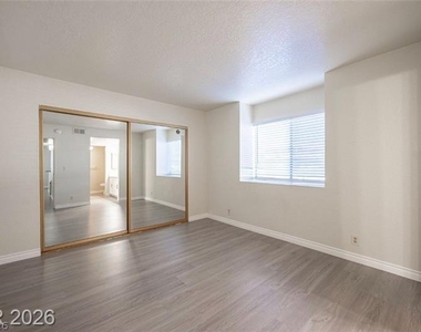 5336 Mancos Court - Photo Thumbnail 8