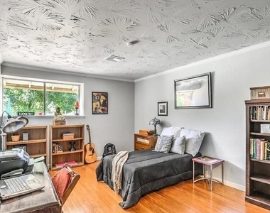 1454 Elizabeth Avenue - Photo Thumbnail 13