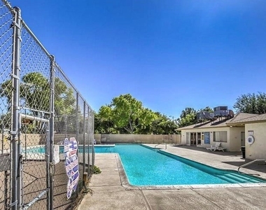 1454 Elizabeth Avenue - Photo Thumbnail 17