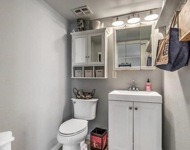 1454 Elizabeth Avenue - Photo Thumbnail 10