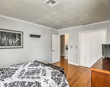 1454 Elizabeth Avenue - Photo Thumbnail 12
