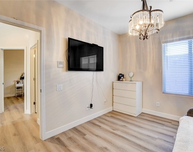 2649 Rue Marquette Avenue - Photo Thumbnail 37