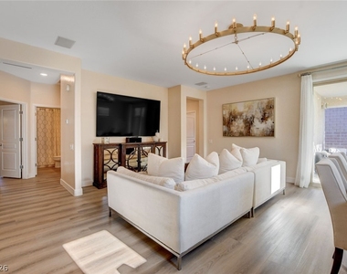 2649 Rue Marquette Avenue - Photo Thumbnail 8