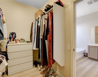 2649 Rue Marquette Avenue - Photo Thumbnail 46