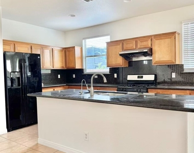 3434 Bella Valencia Court - Photo Thumbnail 2