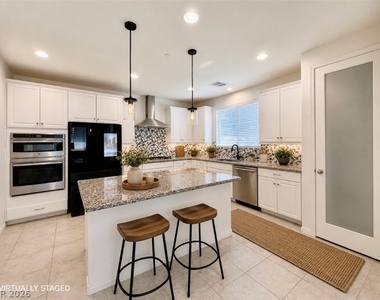 185 Lilt Avenue - Photo Thumbnail 5