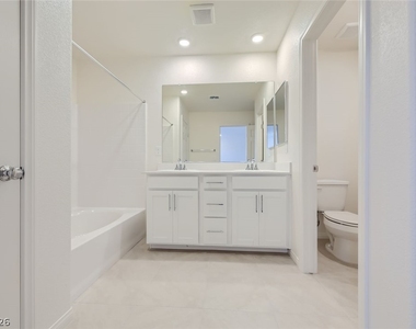 4159 Scarlet Cob Avenue - Photo Thumbnail 11