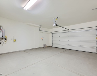 4159 Scarlet Cob Avenue - Photo Thumbnail 19
