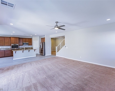 8538 Helvetia Lane - Photo Thumbnail 11