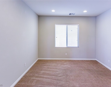 8538 Helvetia Lane - Photo Thumbnail 4