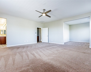 8538 Helvetia Lane - Photo Thumbnail 35