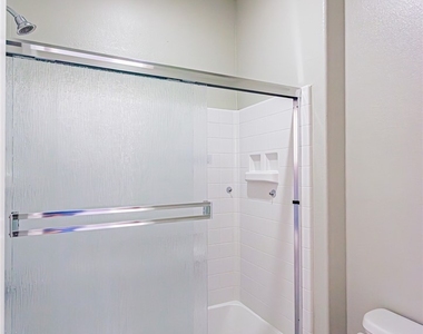 8538 Helvetia Lane - Photo Thumbnail 23