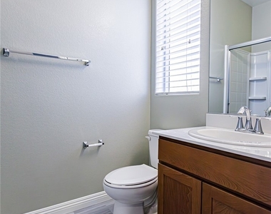 8538 Helvetia Lane - Photo Thumbnail 17