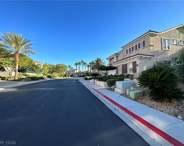1211 Martini Drive - Photo Thumbnail 39