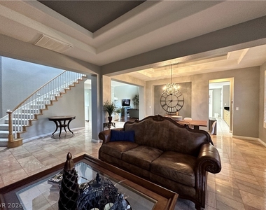 1211 Martini Drive - Photo Thumbnail 13