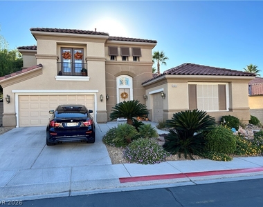 1211 Martini Drive - Photo Thumbnail 2