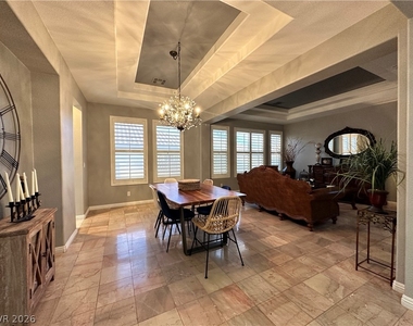 1211 Martini Drive - Photo Thumbnail 11