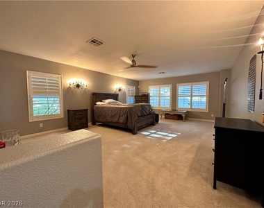 1211 Martini Drive - Photo Thumbnail 28