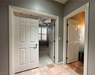 1211 Martini Drive - Photo Thumbnail 7