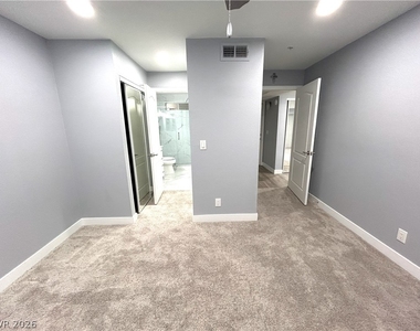 2100 Jetty Rock Drive - Photo Thumbnail 6
